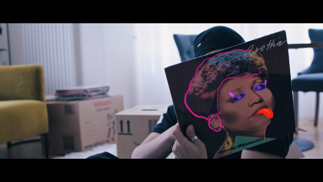 Averagekidluke – Hold Me Close (Music Video – 2025)